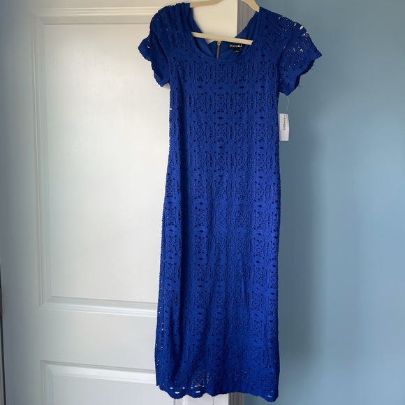 dressbarn blue dress Blue Border Print Fit and Flare Knee Length Dress